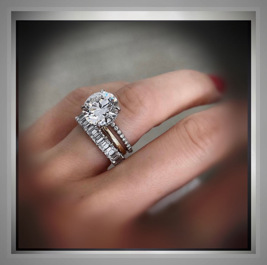 4.27 Carat Brilliant Cut Round Diamond Solitaire Engagement Ring VS1